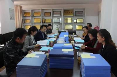 团市委赴青少年宫进行规章制度建设及执行情况检查