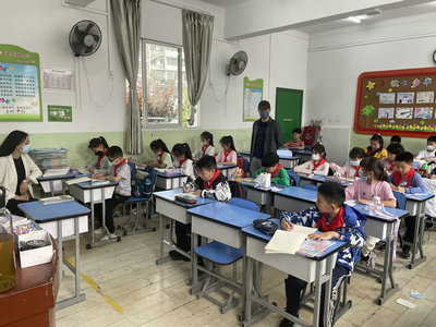 关注未成年人心理健康彰显青少年宫公益本色